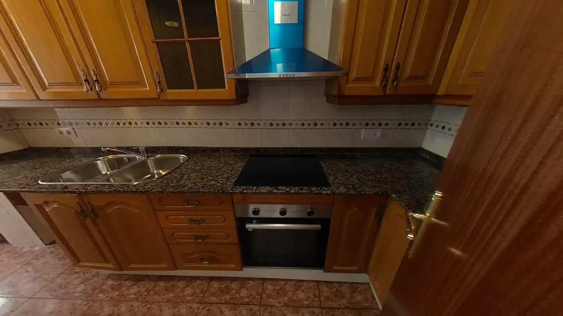 Küche von Maisonette zum Verkauf in L'Hospitalet de Llobregat mit Heizung