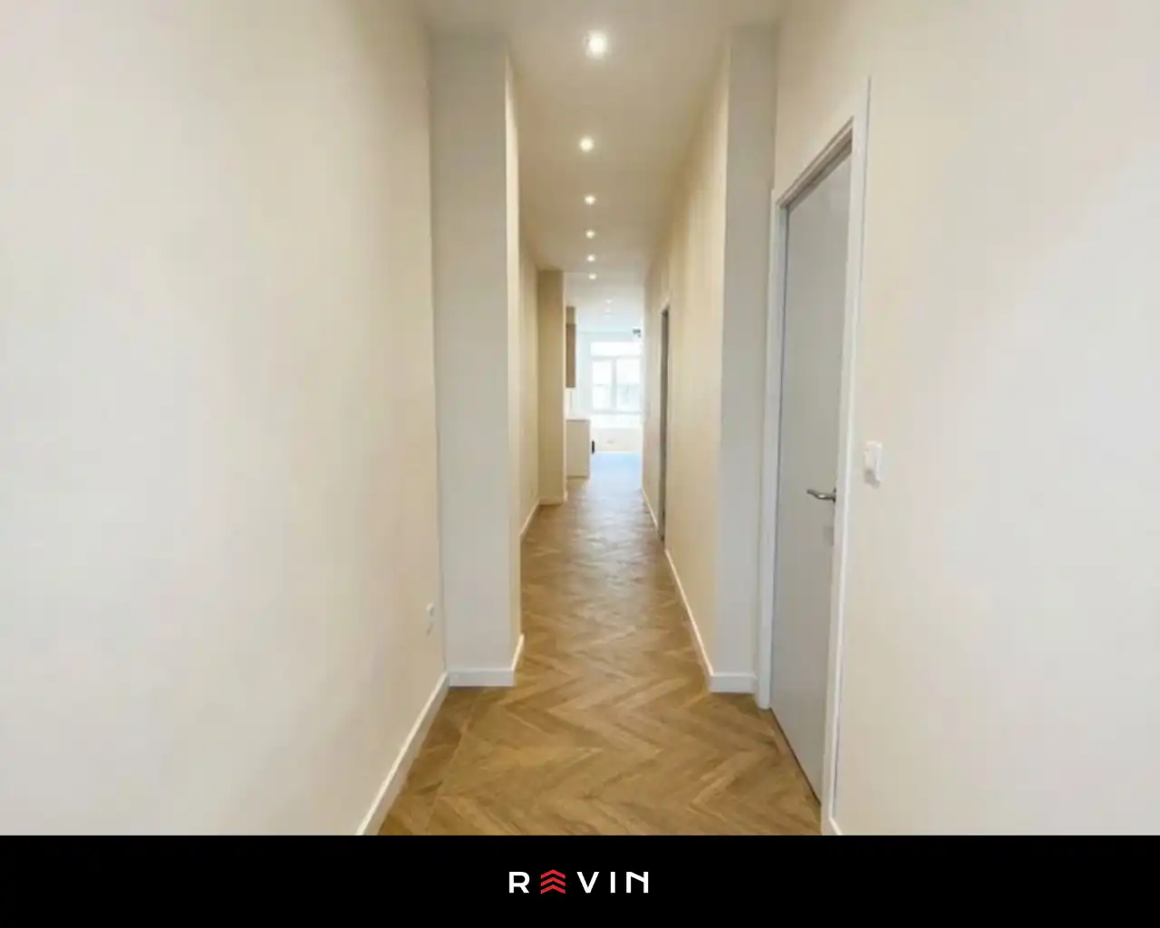 Piso en venta en Jaén con Aire acondicionado, Calefacción y Horno