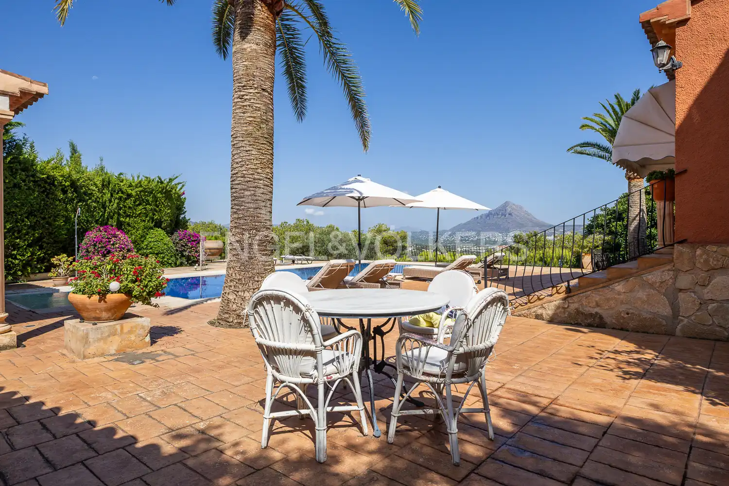 Terrasse von Haus oder Chalet zur Miete in Jávea / Xàbia mit Klimaanlage, Heizung und Privatgarten