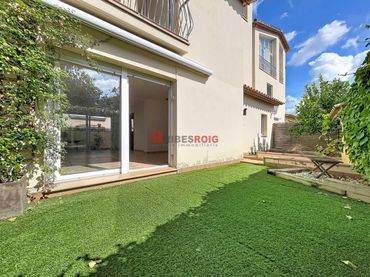 Maison mitoyenne avec jardin à vendre à Centre