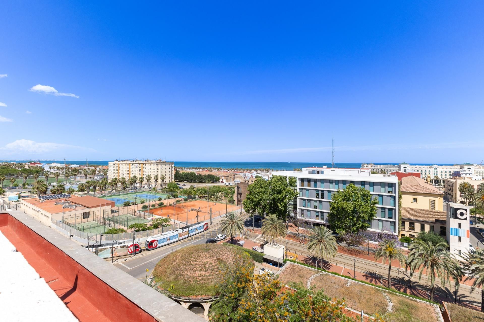 Bedroom of Flat for sale in  Valencia Capital  with Air Conditioner, Terrace and Balcony