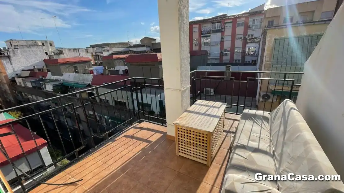 Terraza de Ático de alquiler en  Granada Capital con Aire acondicionado, Calefacción y Amueblado