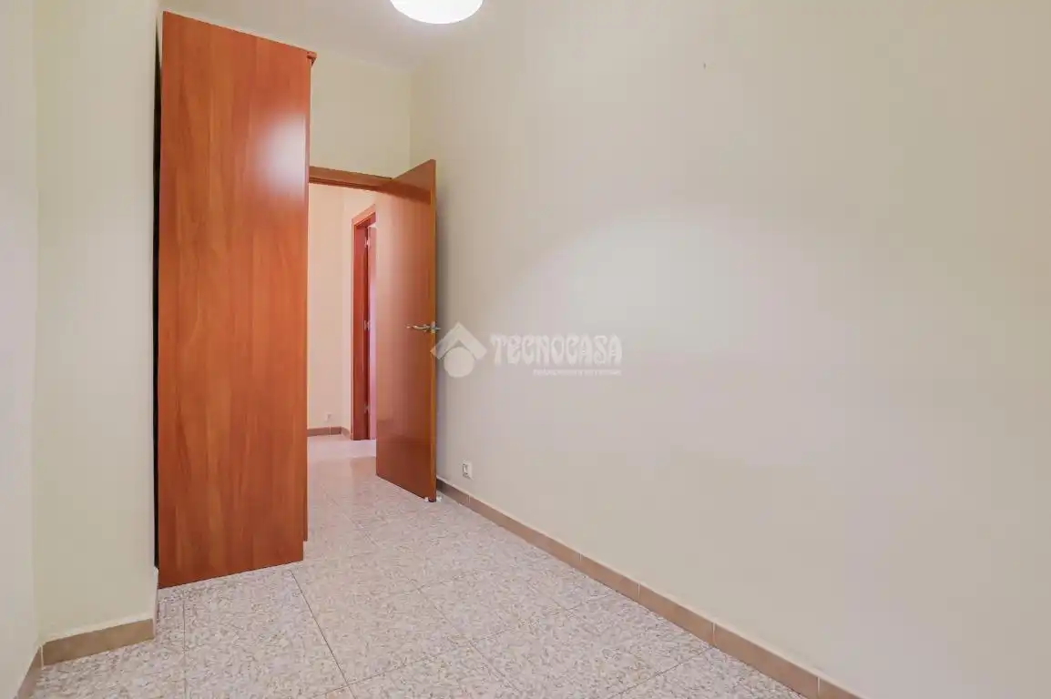 Habitación de Piso en venta en Barcelona con Aire acondicionado y Calefacción