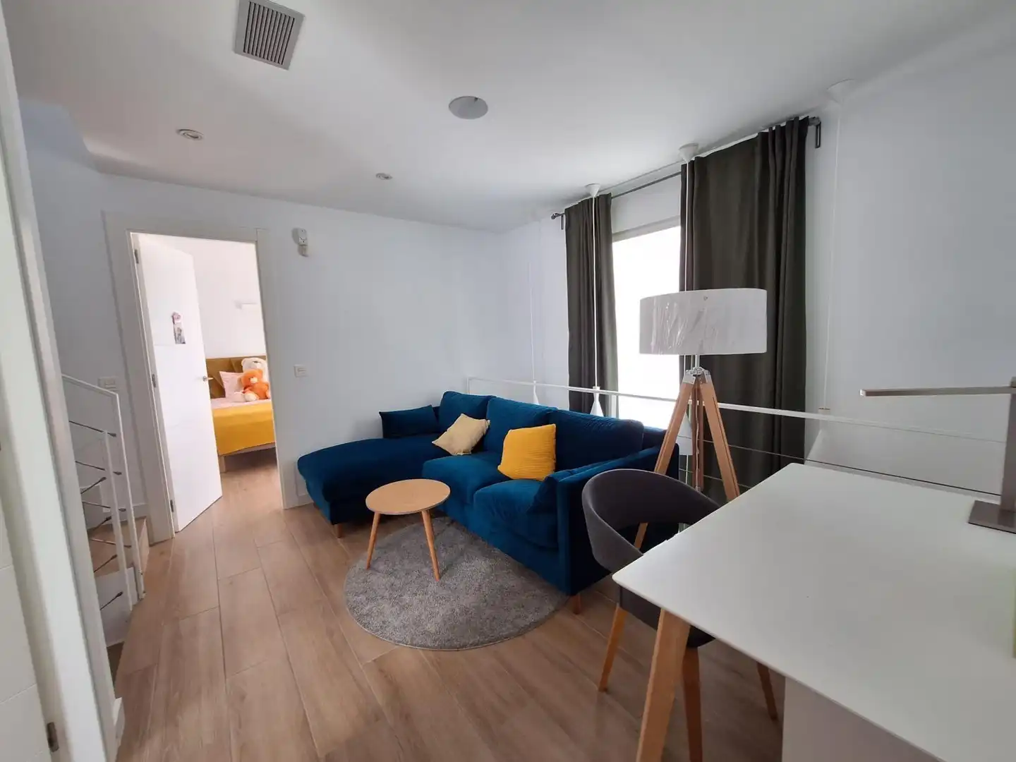 Sala d'estar de Casa o xalet en venda en Torrevieja amb Aire condicionat, Calefacció i Jardí privat