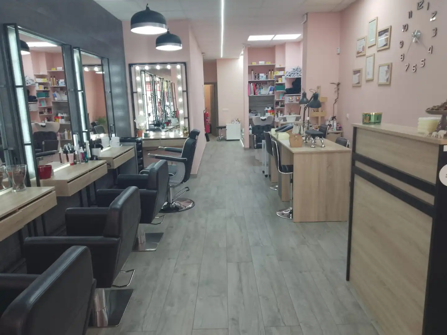 Local comercial en venda a Carrer de Pere Cabanes, imagen 3