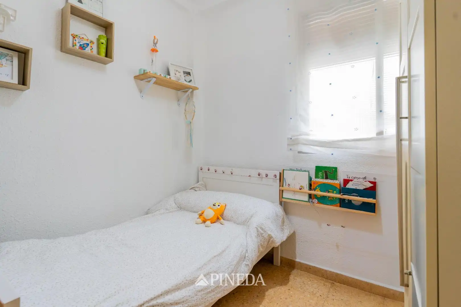 Habitación de Piso en venta en Valencia con Balcón