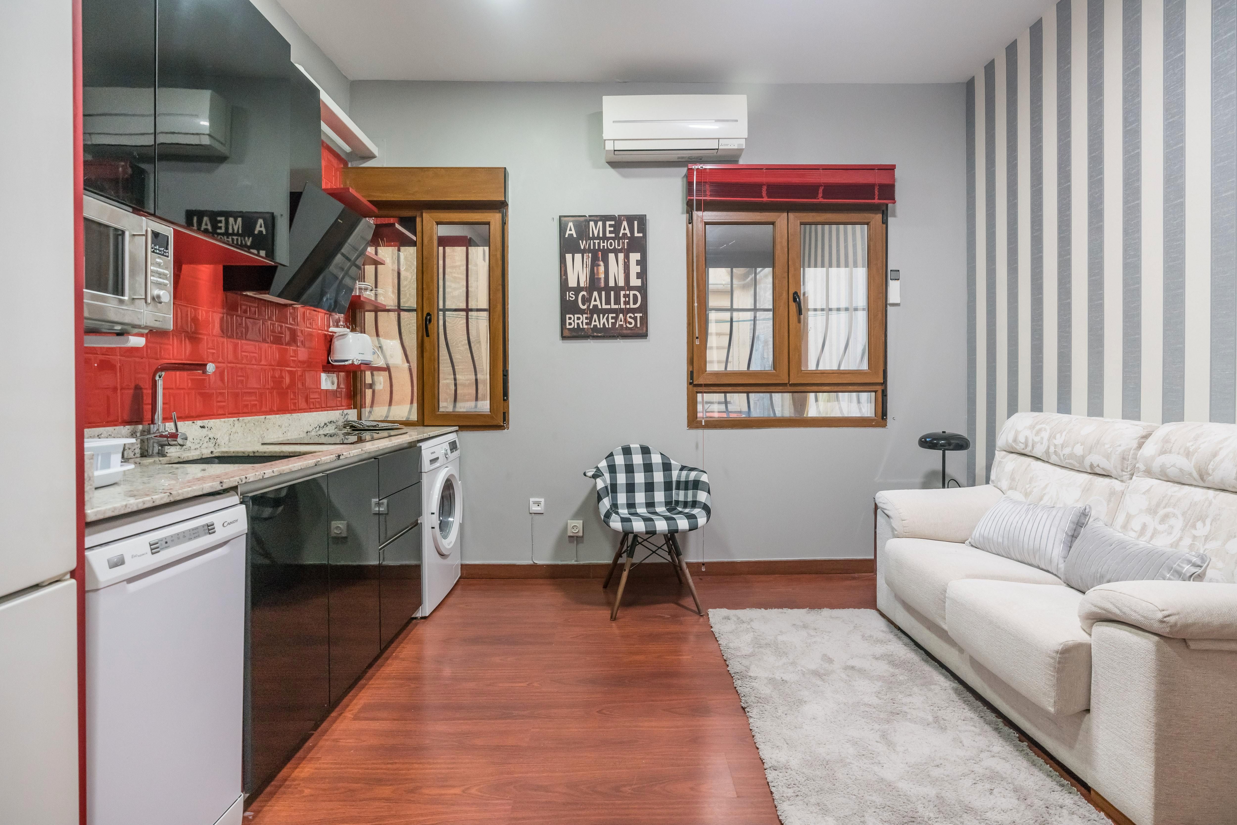 Living room of Flat for sale in  Madrid Capital  with Heating