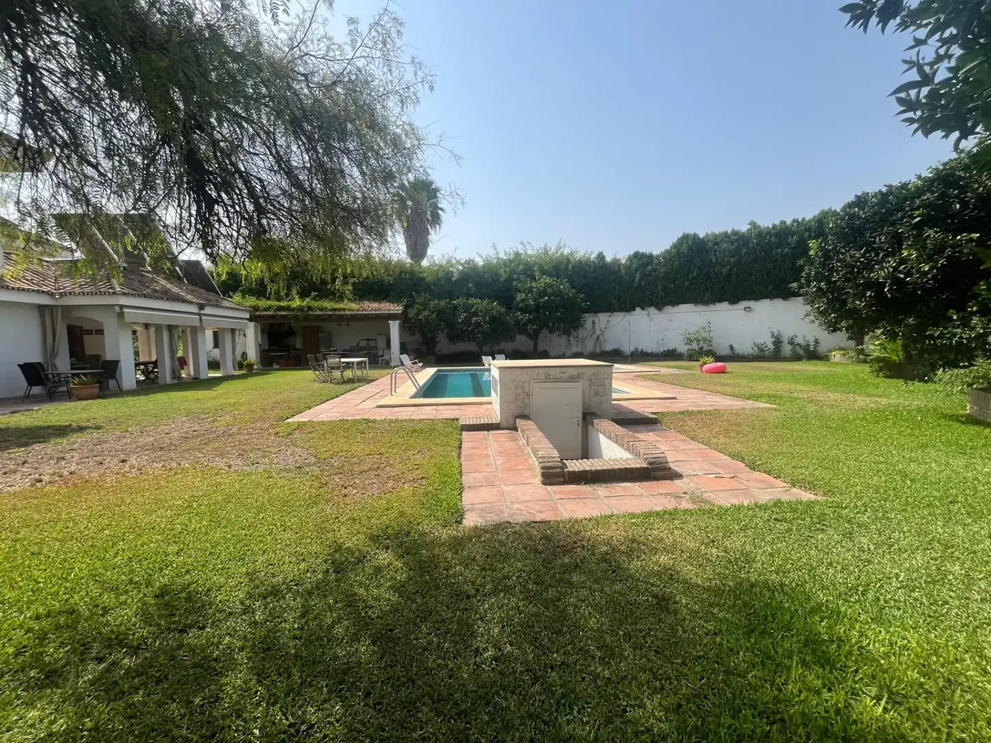 Piscina de Casa o xalet en venda en Mairena del Aljarafe amb Piscina comunitària