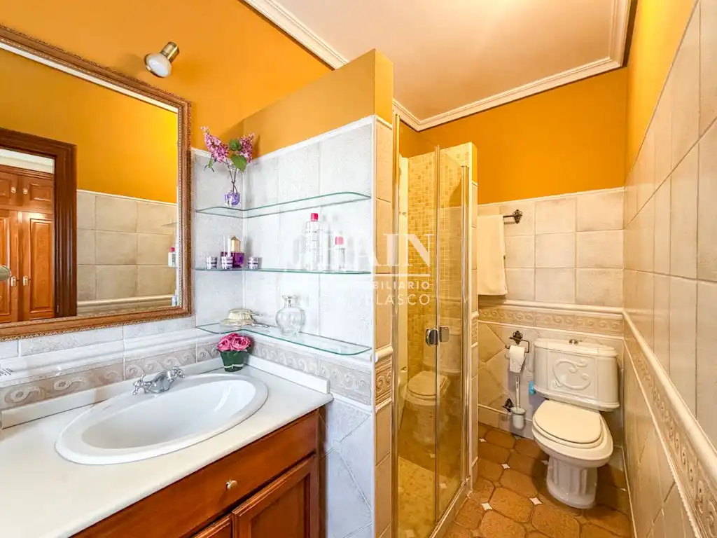 Bathroom of Detached homes for sale in Barrax  with Air Conditioner, Heating and Storage room