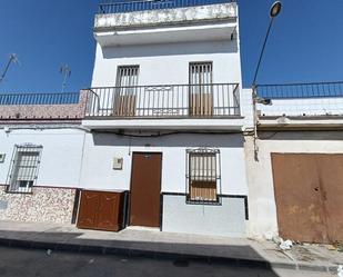 Exterior view of Single-family semi-detached for sale in Puerto Serrano