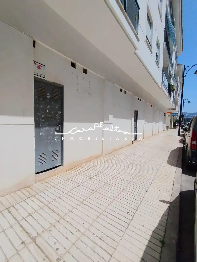 Locale commerciale in vendita a Altea ciudad