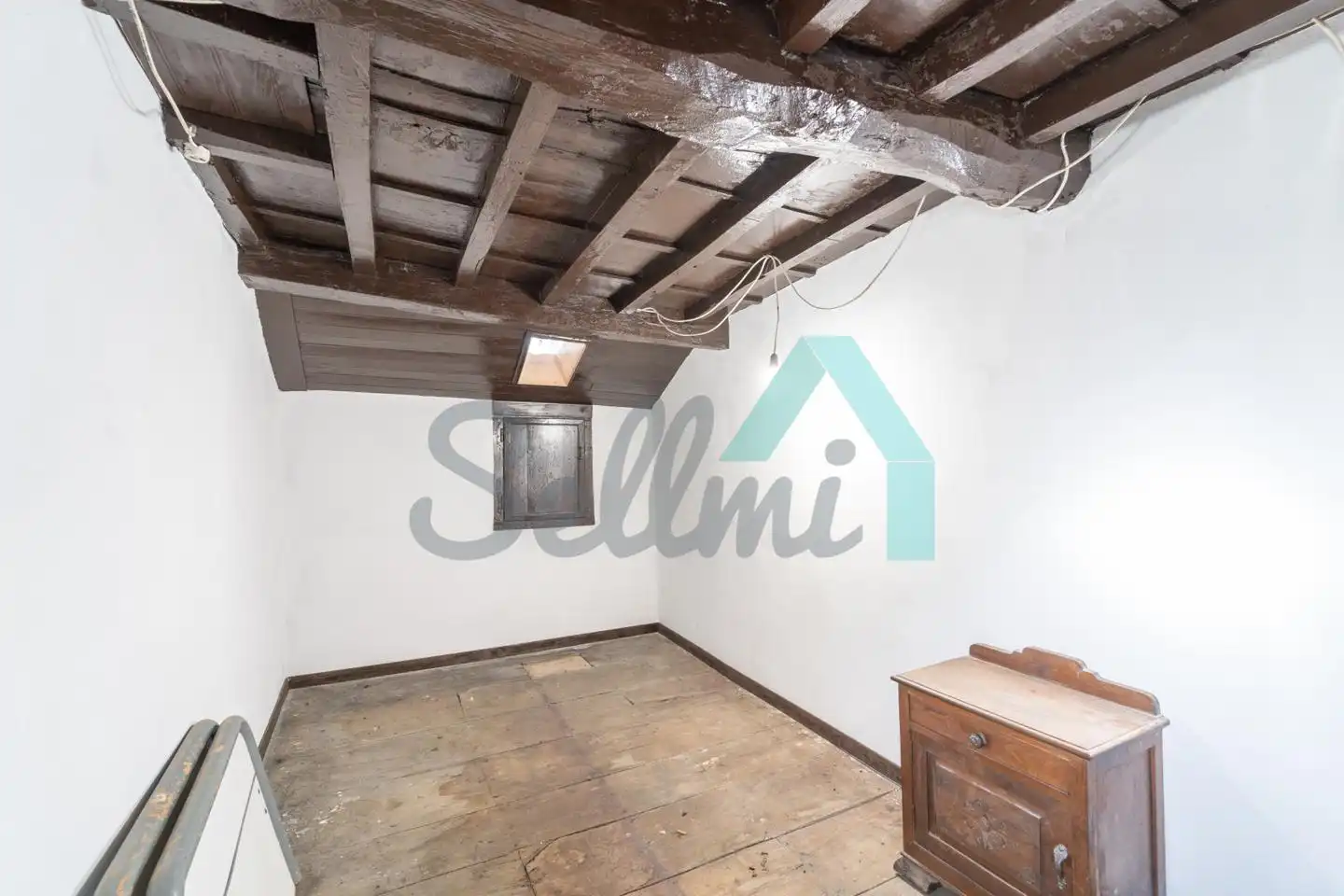 Casa adosada en venta en Quirós con Parquet y Trastero