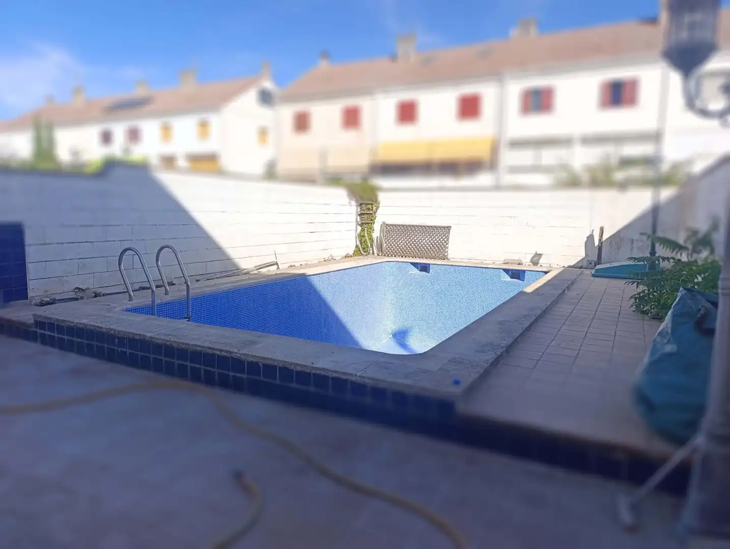 Chalet con piscina en venta en Calle Escultor García Corona, imagen 3