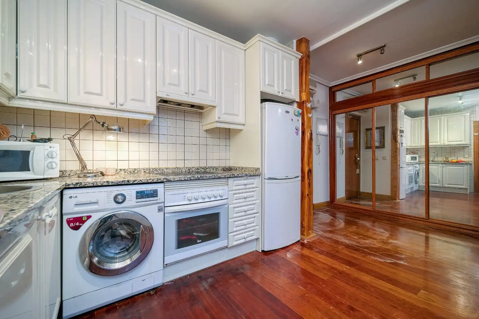 Cocina de Estudio en venta en  Madrid Capital con Balcón