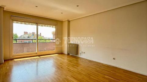 Photo 3 of Flat for sale in Corralejos - Campo de las Naciones, Madrid