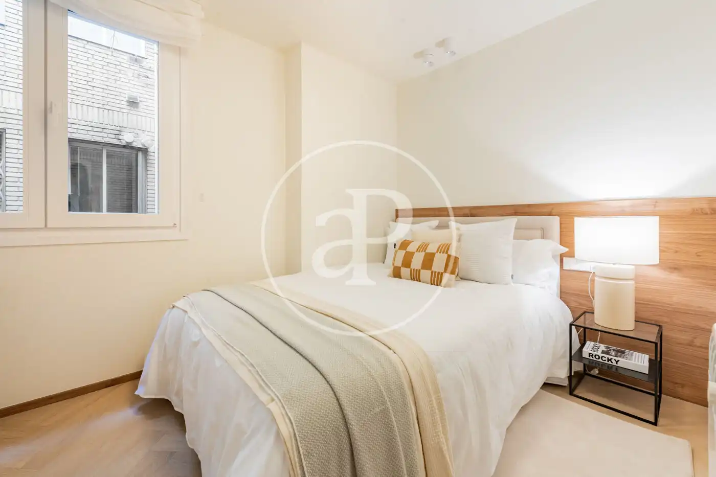 Habitación de Piso en venta en Madrid con Aire acondicionado y Calefacción