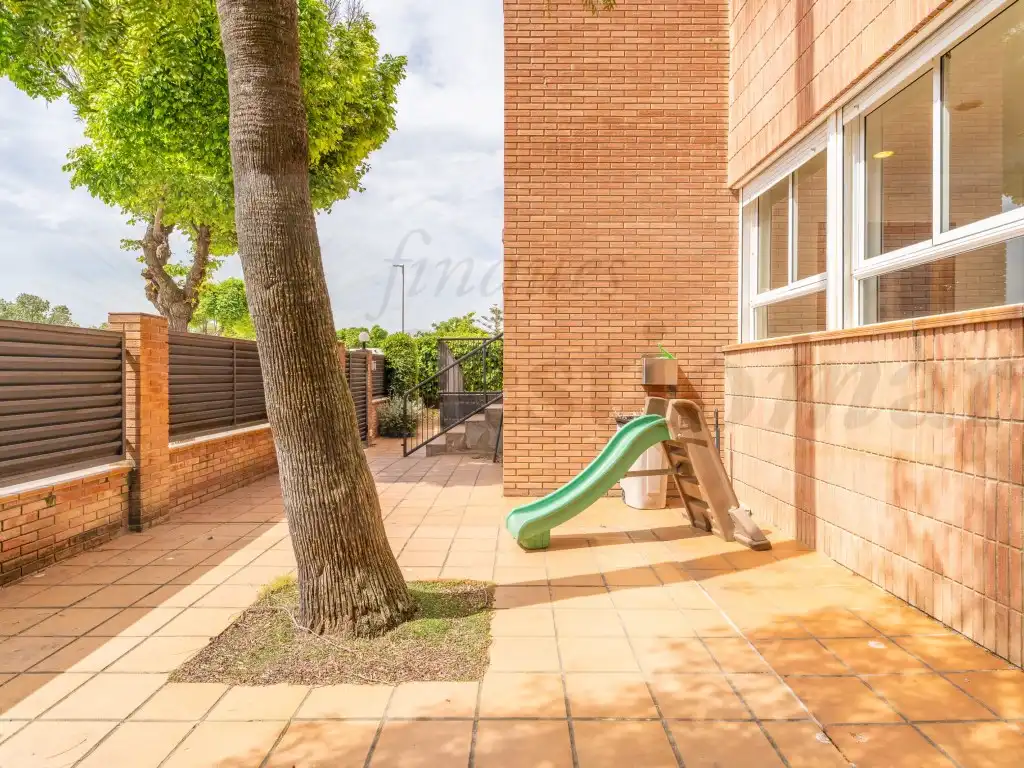 Terrace of Commercial properties for sale in Cambrils
