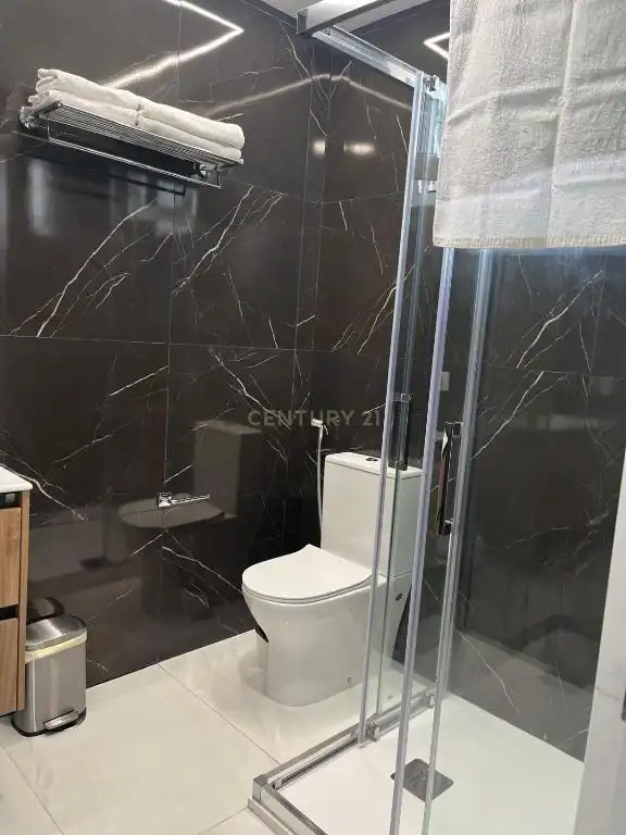 Bathroom of Buildings for sale in Fuengirola