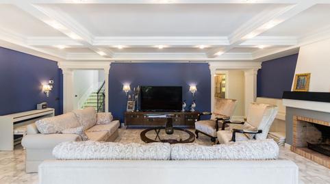 Foto 5 de Casa o xalet de lloguer a Avenida 4, Hacienda Las Chapas, Málaga