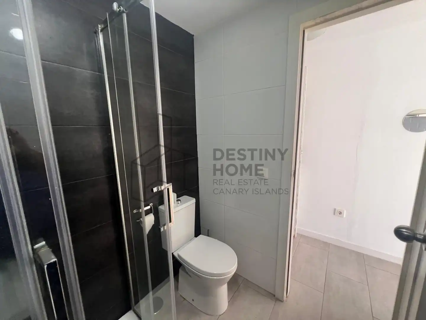 Bathroom of Apartments for sale in La Oliva  with Furnished and Community pool