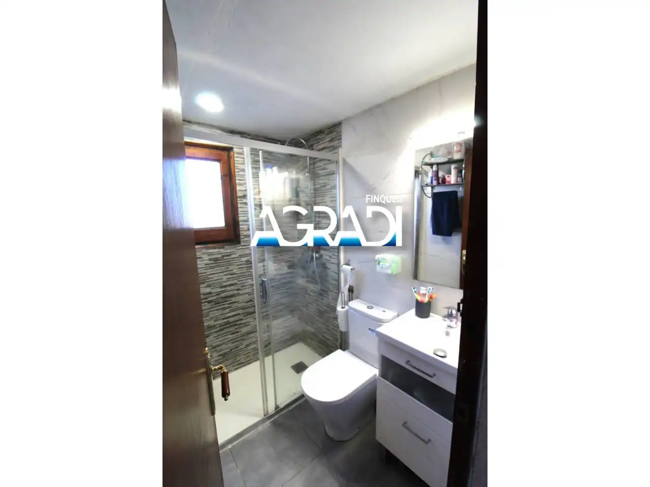 Houses for sale in Vallgorguina