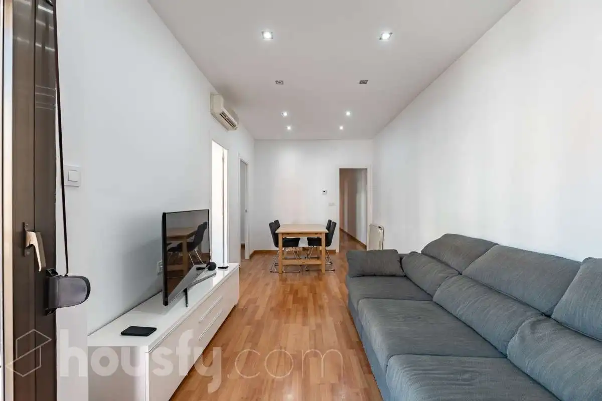 Sala de estar de Piso en venta en Esplugues de Llobregat con Aire acondicionado, Calefacción y Parquet