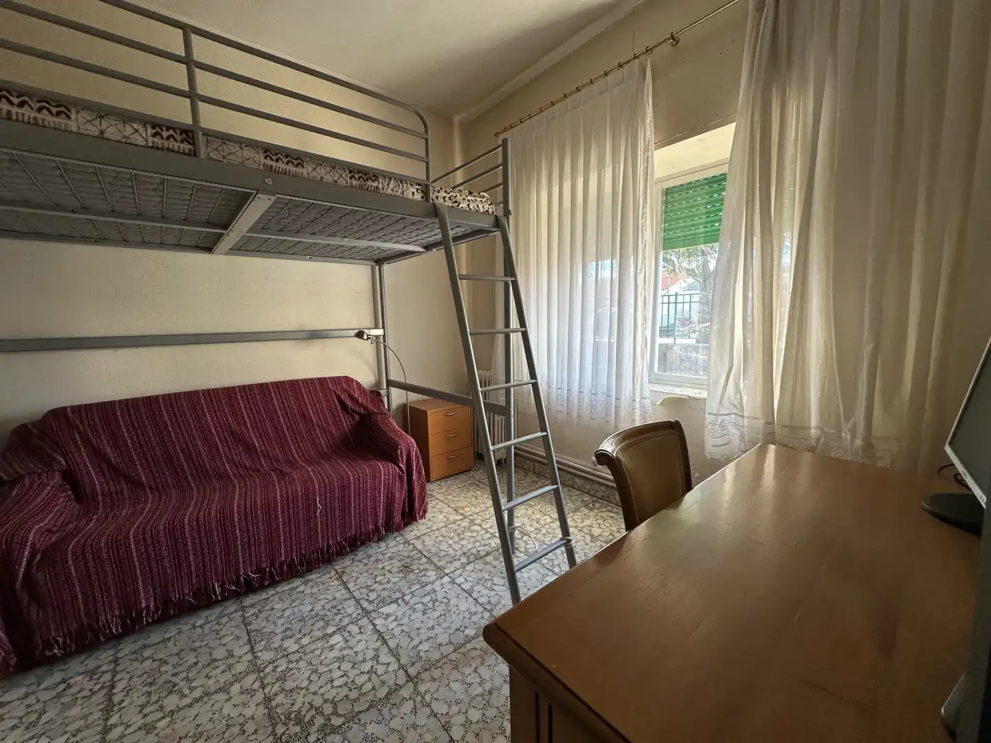 Habitación de Casa o chalet en venta en Sonseca con Aire acondicionado, Calefacción y Jardín privado