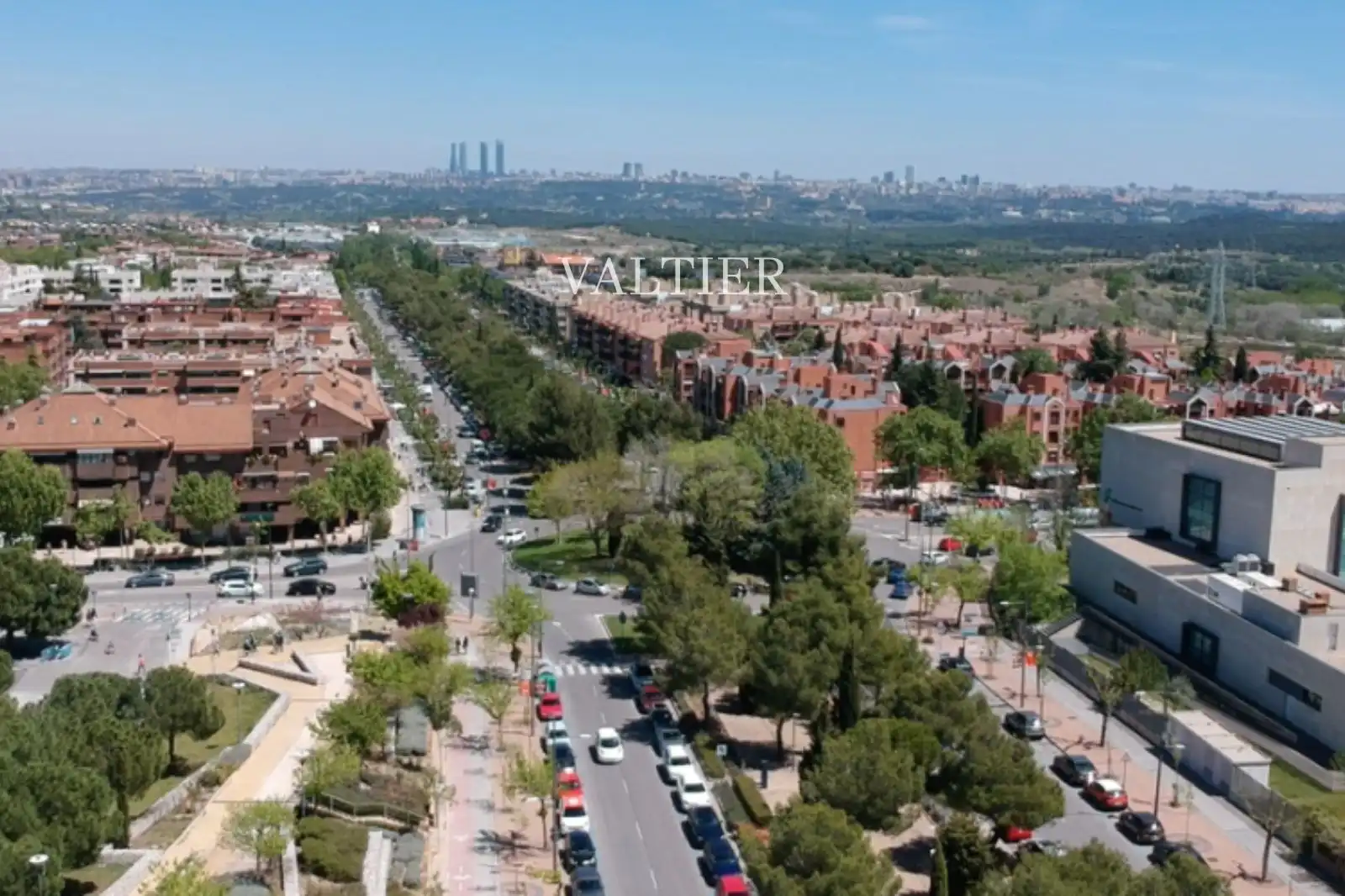 Vista exterior de Pis en venda en Población de Arroyo amb Terrassa