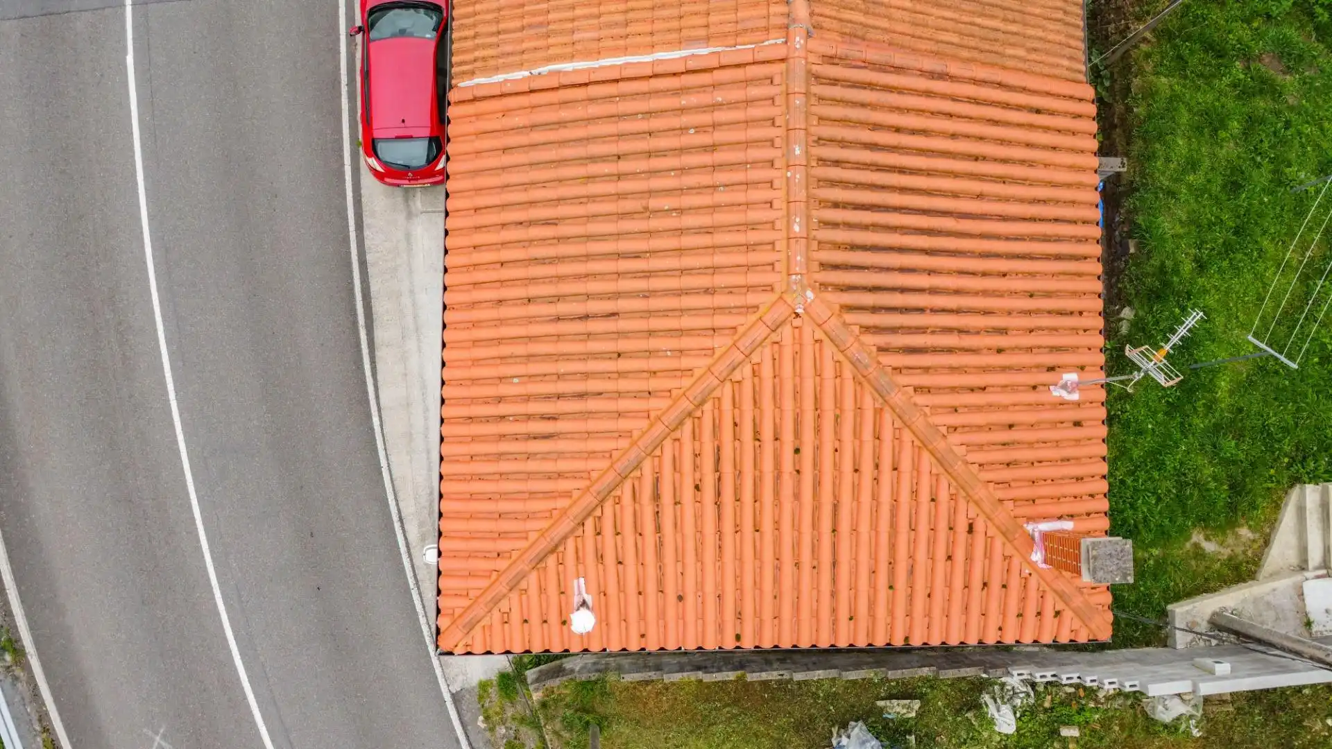 Vista exterior de Finca rústica en venda en Mieres (Asturias) amb Jardí privat i Moblat