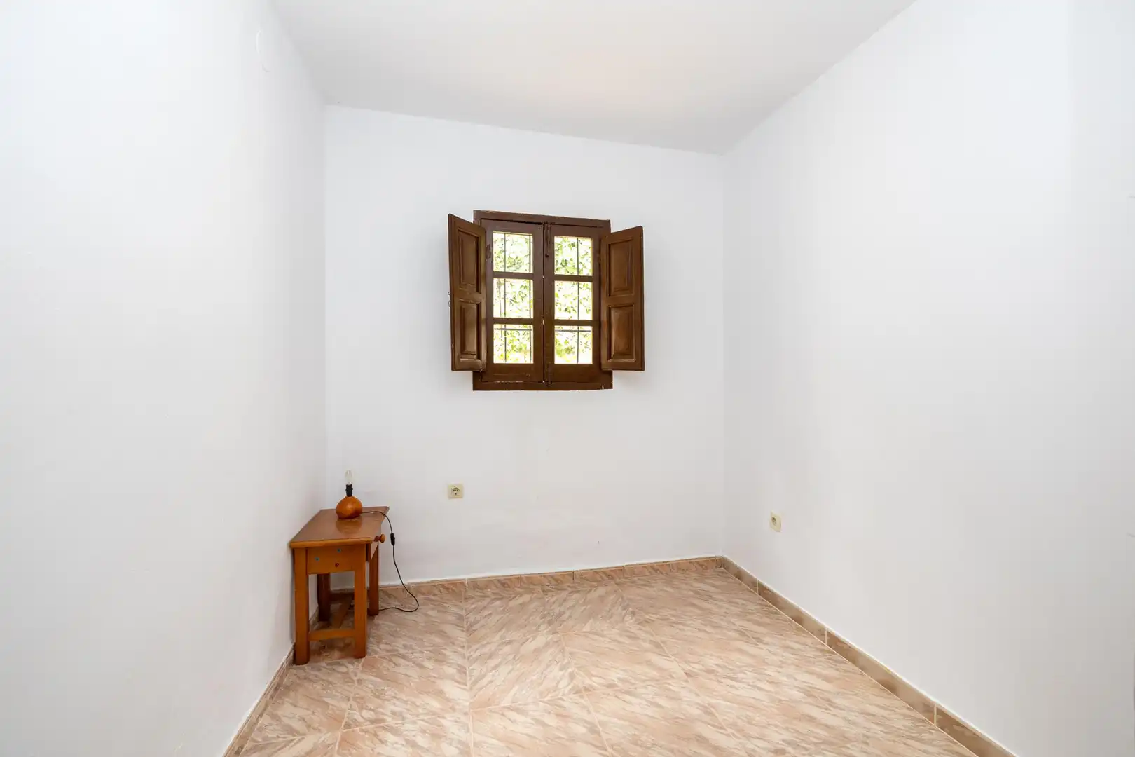 Habitación de Finca rústica en venta en Dílar con Jardín privado