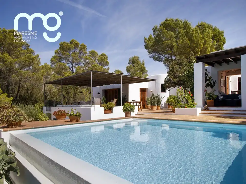 Swimming pool of Country homes for sale in Andratx  with Air Conditioner, Heating and Private garden