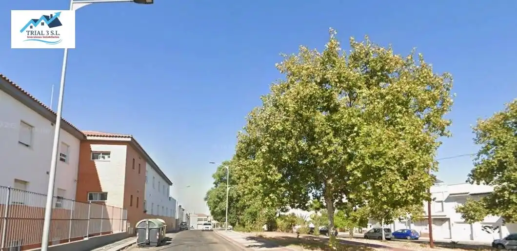 Exterior view of Flat for sale in Utrera  with Community pool