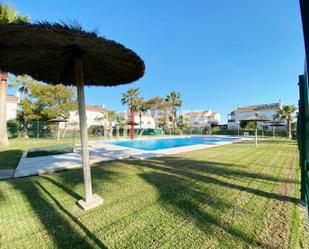 Jardí de Casa o xalet de lloguer en Jerez de la Frontera amb Aire condicionat, Terrassa i Balcó