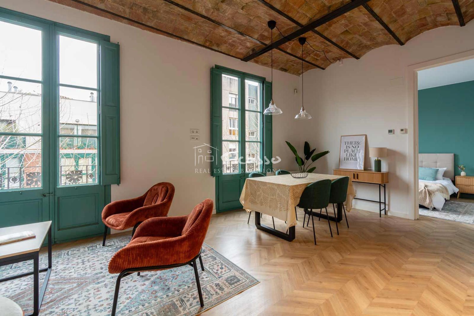Dining room of Flat for sale in  Barcelona Capital  with Air Conditioner, Heating and Parquet flooring