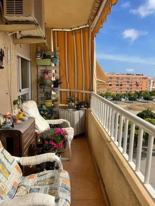 Balcony of Flat for sale in Alicante / Alacant  with Air Conditioner, Parquet flooring and Terrace