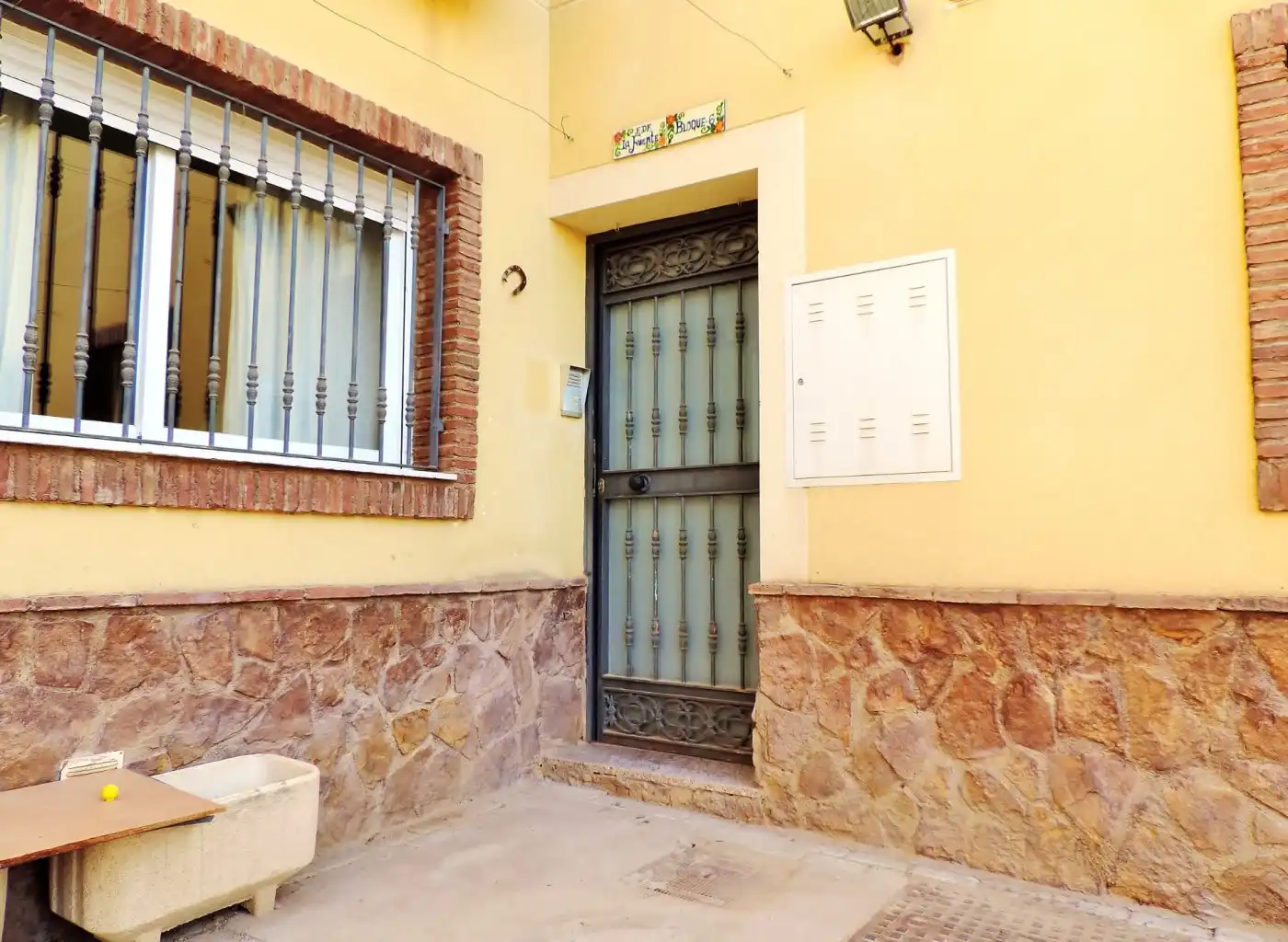 Flat for sale in Alsodux  with Heating