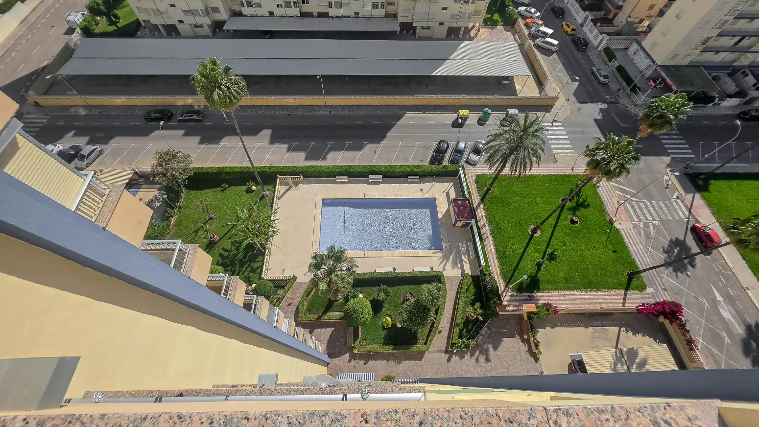 Piscina de Pis en venda en Gandia amb Aire condicionat, Calefacció i Jardí privat