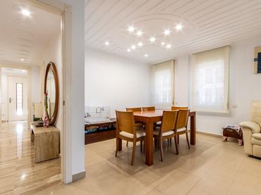 Haus mit Balkon zum Verkauf in Poble