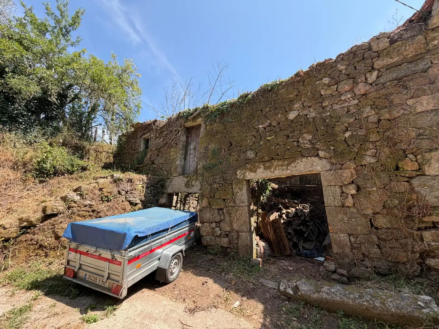 Vista exterior de Finca rústica en venda en Gomesende amb Jardí privat, Terrassa i Traster