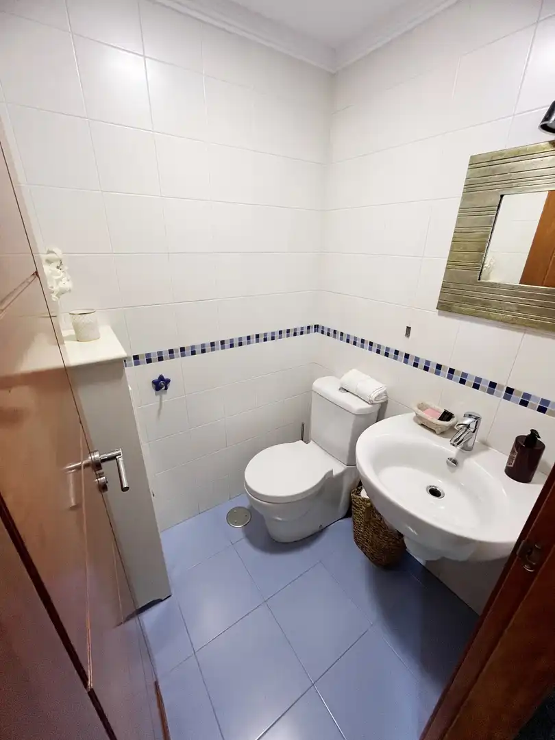 Bany de Casa o xalet en venda en Corvera de Asturias amb Calefacció, Parquet i Terrassa