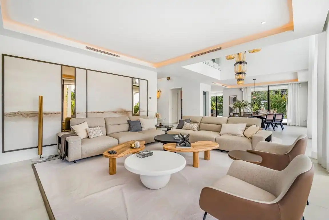Living room of Houses for sale in Marbella  with Air Conditioner, Heating and Private garden