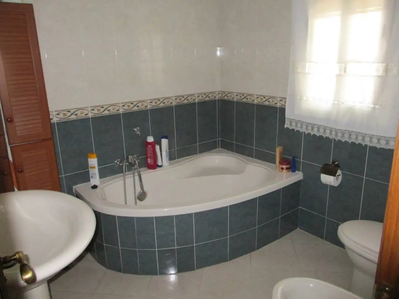 Bathroom of Houses for sale in Jerez de la Frontera  with Air Conditioner, Private garden and Furnished
