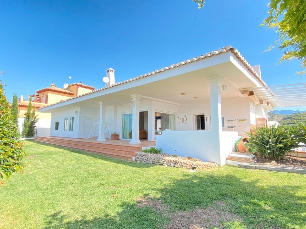 Jardí de Casa o xalet en venda en Torrox amb Aire condicionat, Calefacció i Jardí privat