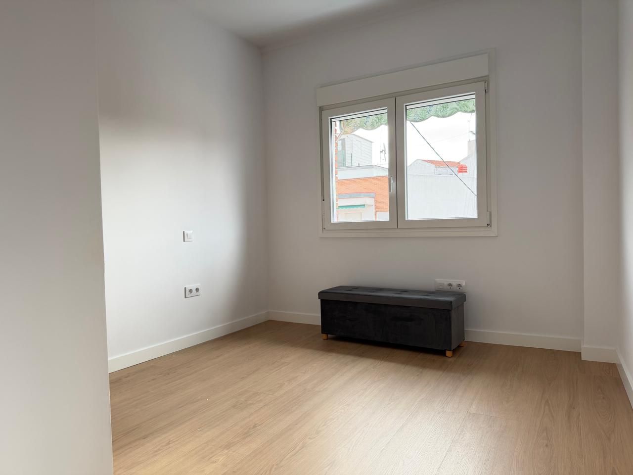 Bedroom of Flat to rent in  Madrid Capital  with Air Conditioner