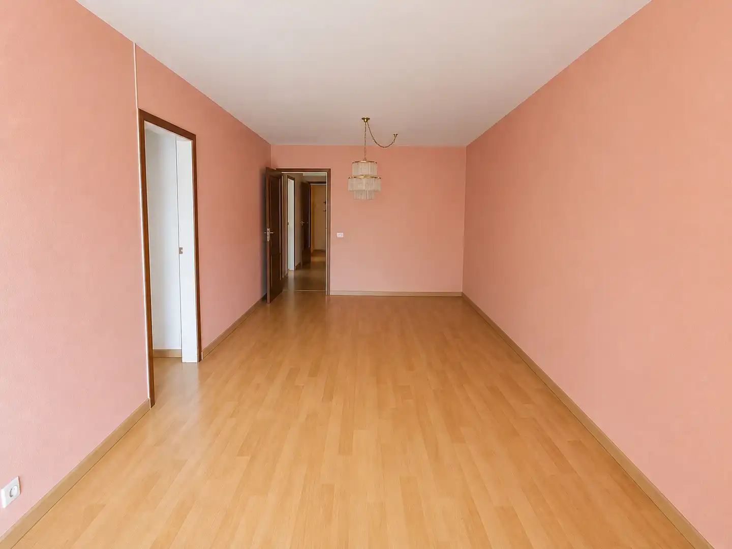 Piso con terraza en venta en Carrer de Girona, imagen 2