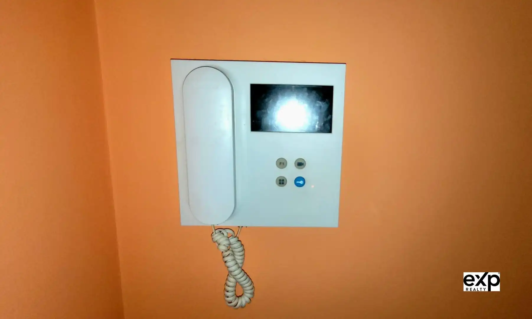 Habitación de Apartamento en venta en Burela con Calefacción y Trastero