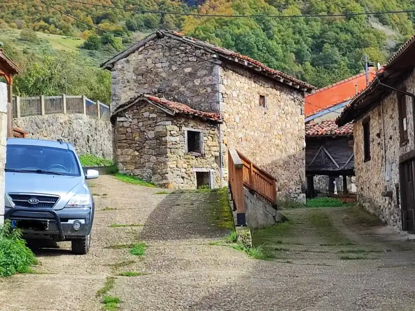 Casa rústica amb jardí en venda a Calle Calvo Sotelo 32, imagen 5
