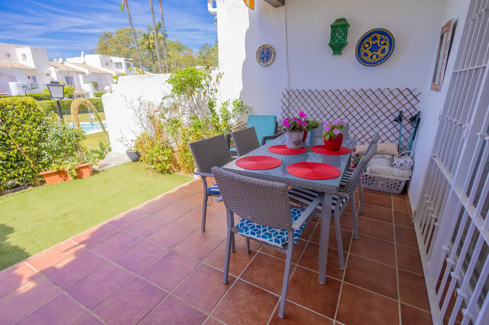 Terraza de Casa adosada en venta en Estepona con Aire acondicionado, Jardín privado y Terraza