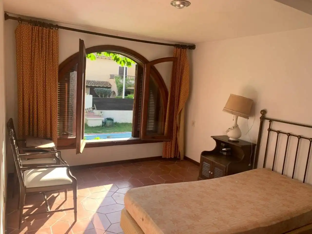 Dormitori de Casa o xalet en venda en Sueca amb Calefacció, Jardí privat i Terrassa