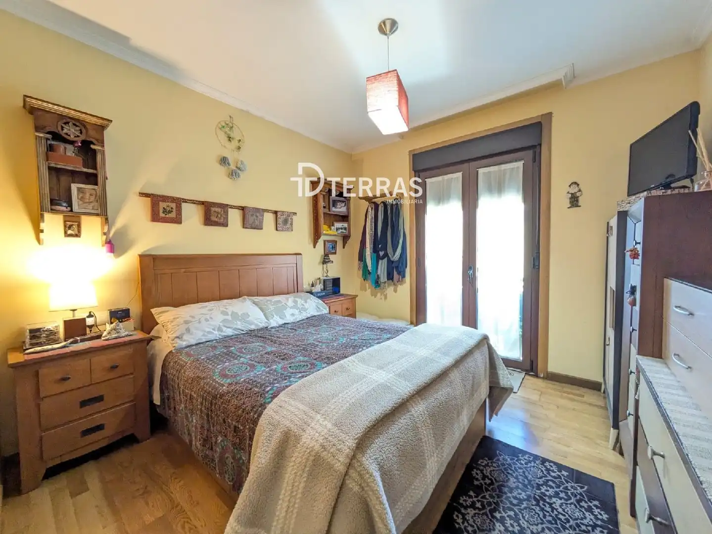 Habitación de Piso en venta en Campo Lameiro con Calefacción, Trastero y Amueblado